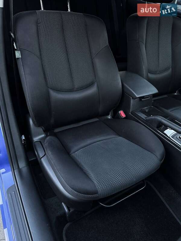 Лифтбек Mazda 6 2009 в Черкассах