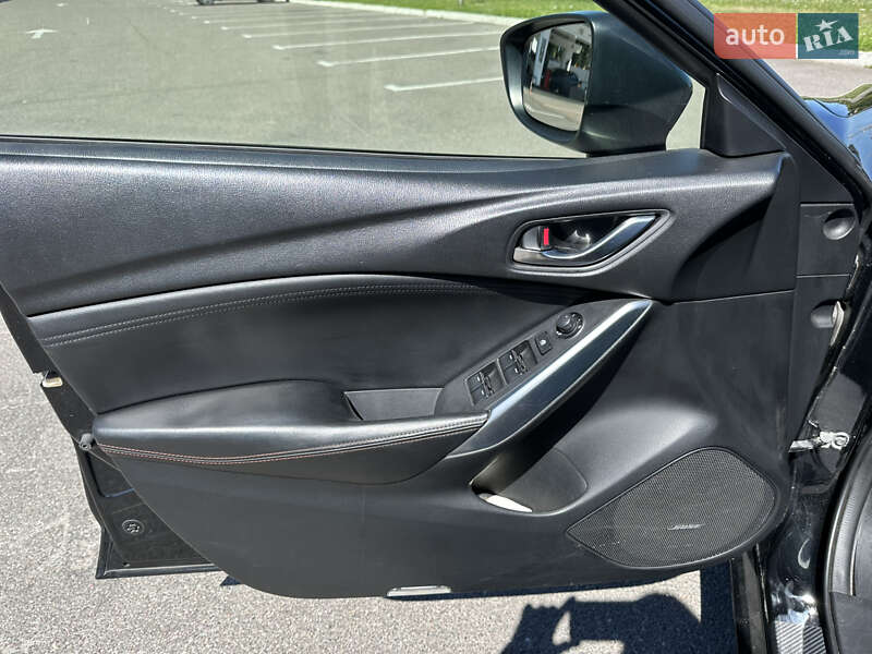 Универсал Mazda 6 2012 в Киеве