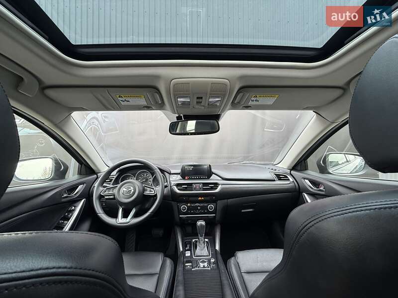 Седан Mazda 6 2017 в Львове