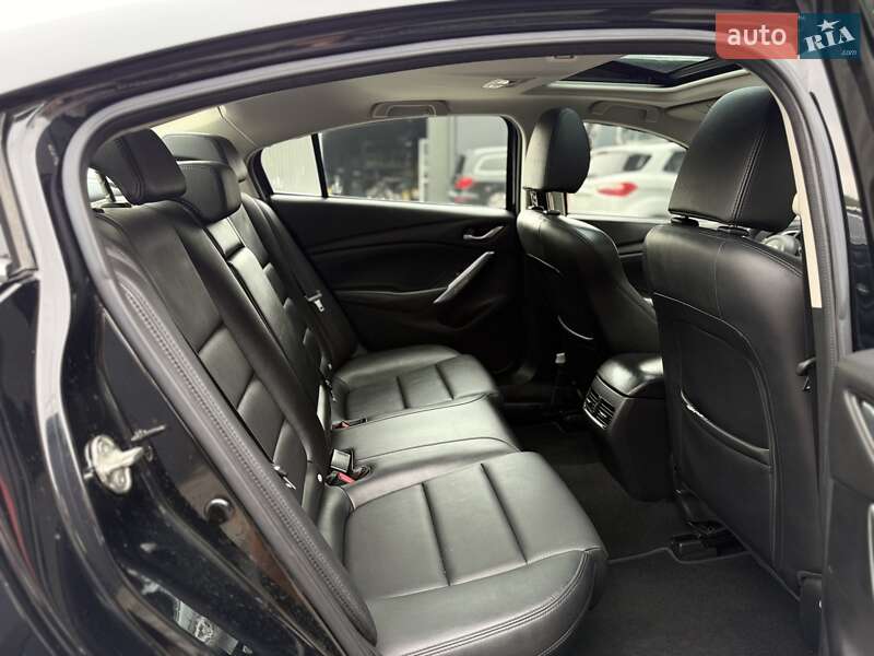 Седан Mazda 6 2017 в Львове