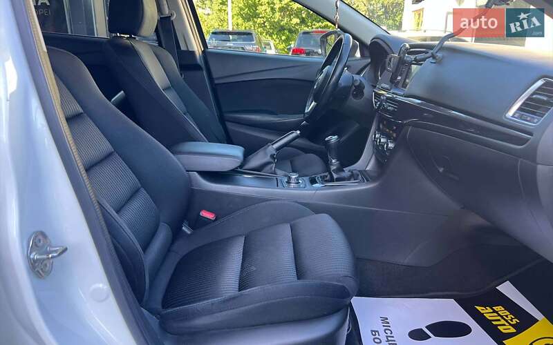 Седан Mazda 6 2014 в Ивано-Франковске
