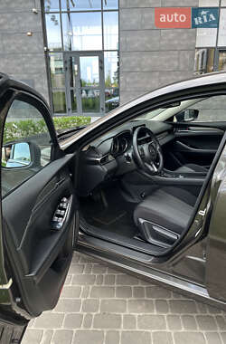 Седан Mazda 6 2019 в 