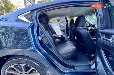 Седан Mazda 6 2018 в 