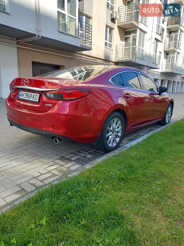 Седан Mazda 6 2012 в Днепре