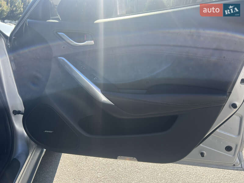Седан Mazda 6 2014 в Буче