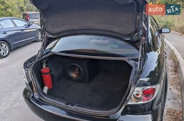 Седан Mazda 6 2003 в 