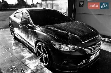 Седан Mazda 6 2015 в Городке