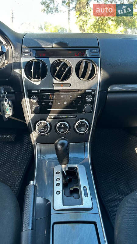 Седан Mazda 6 2007 в Измаиле