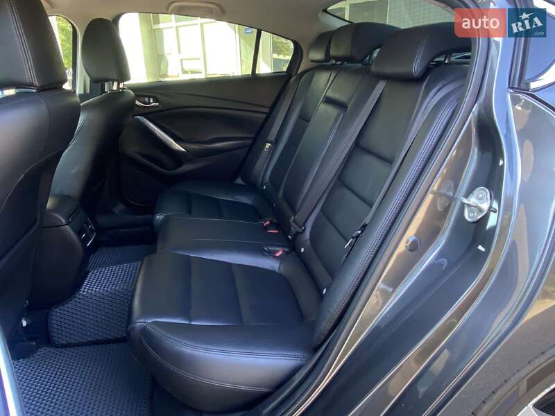Седан Mazda 6 2014 в Николаеве
