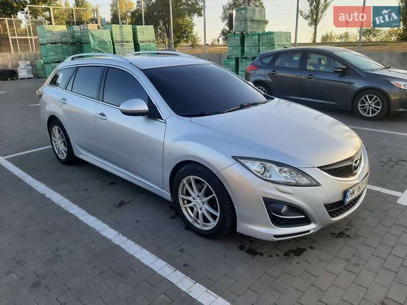 Универсал Mazda 6 2010 в Первомайске
