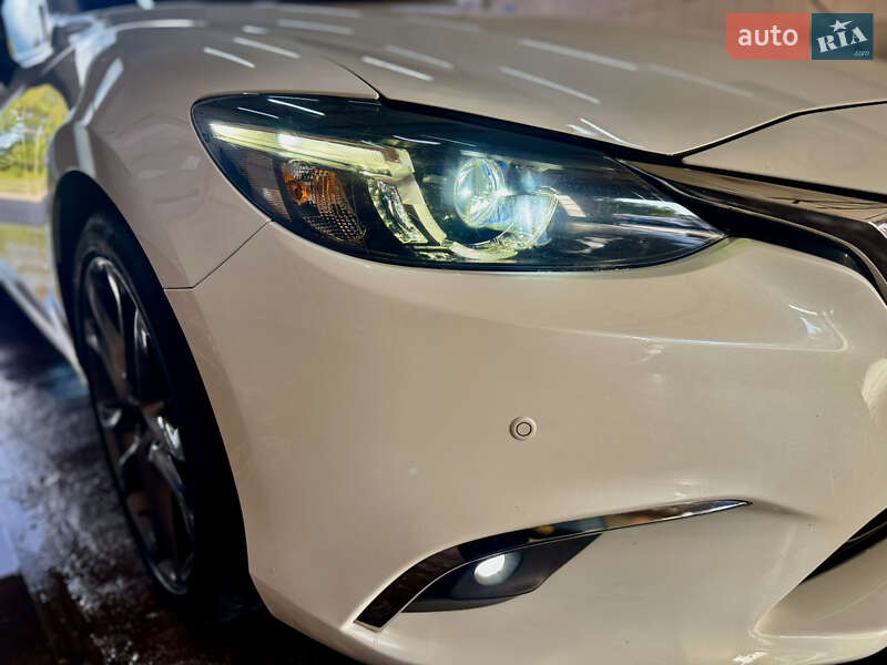 Универсал Mazda 6 2015 в Ровно