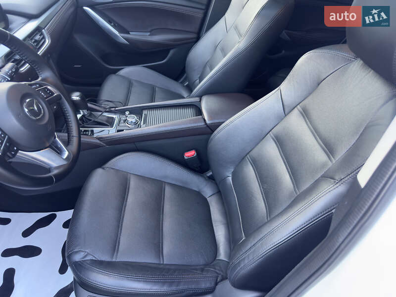 Универсал Mazda 6 2015 в Ровно