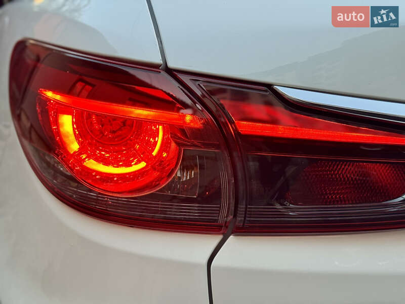 Универсал Mazda 6 2015 в Ровно