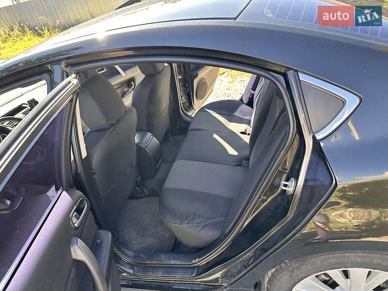Седан Mazda 6 2008 в Барановке
