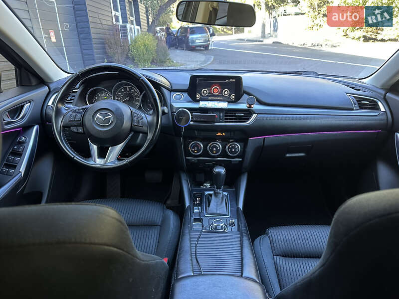 Седан Mazda 6 2015 в Луцке