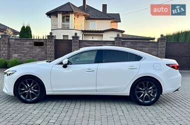 Седан Mazda 6 2015 в 