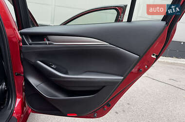 Седан Mazda 6 2019 в 
