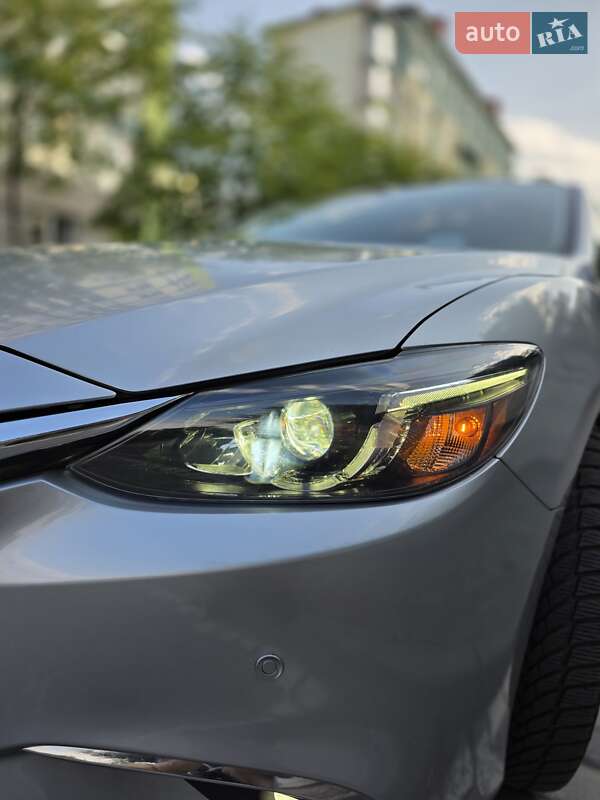 Седан Mazda 6 2015 в Ивано-Франковске