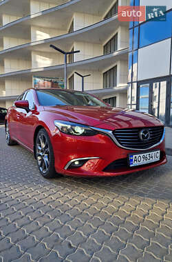 Седан Mazda 6 2015 в 