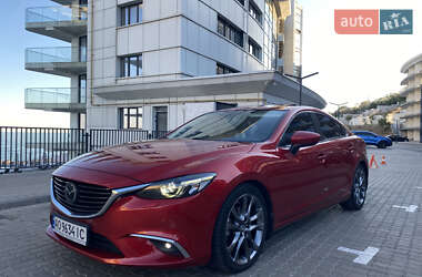 Седан Mazda 6 2015 в 