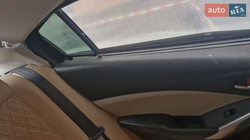 Седан Mazda 6 2014 в Киеве