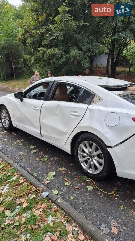 Седан Mazda 6 2014 в Киеве