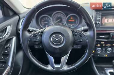 Седан Mazda 6 2013 в 
