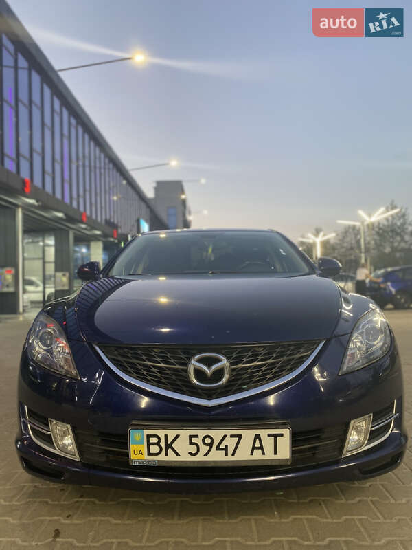 Седан Mazda 6 2009 в Ровно
