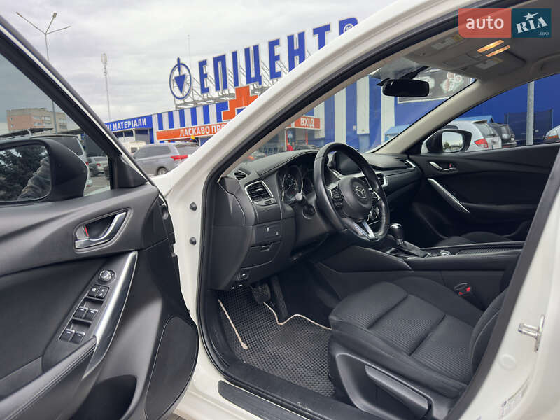 Седан Mazda 6 2017 в Прилуках