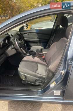 Седан Mazda 6 2012 в 
