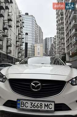 Седан Mazda 6 2015 в 
