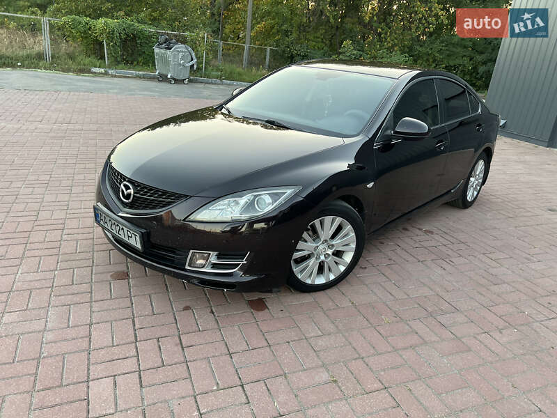 Седан Mazda 6 2008 в Знаменке