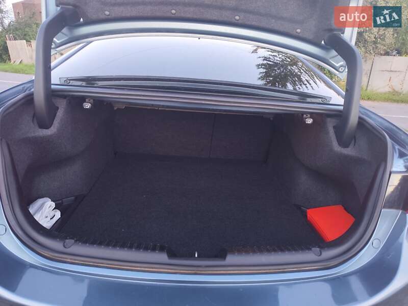 Седан Mazda 6 2016 в Харькове