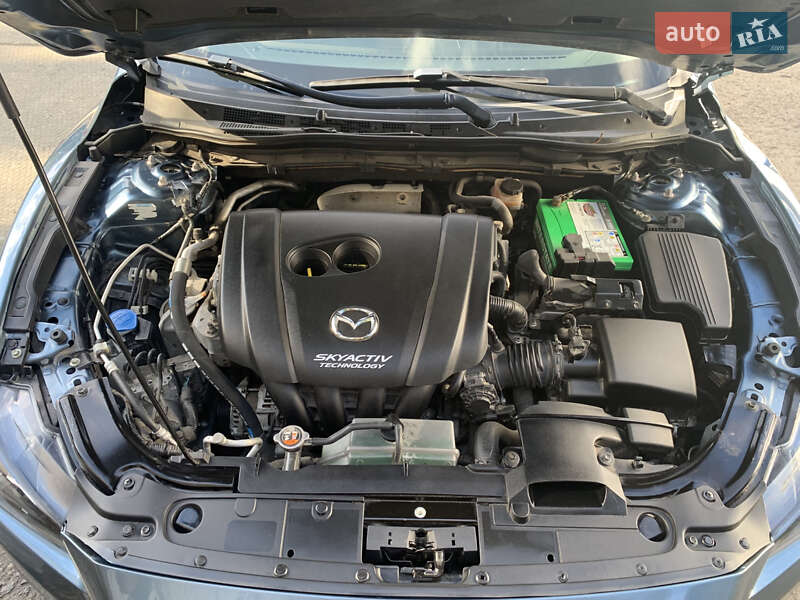 Седан Mazda 6 2014 в Гайсине