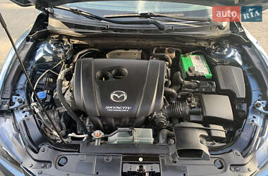 Седан Mazda 6 2014 в 