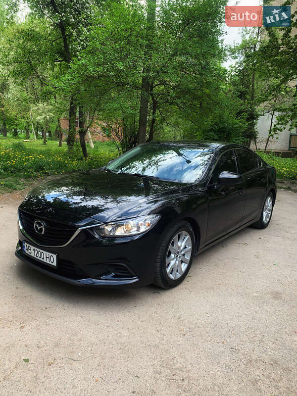 Седан Mazda 6 2015 в 