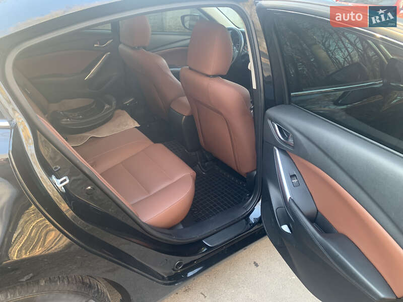 Седан Mazda 6 2015 в Виннице