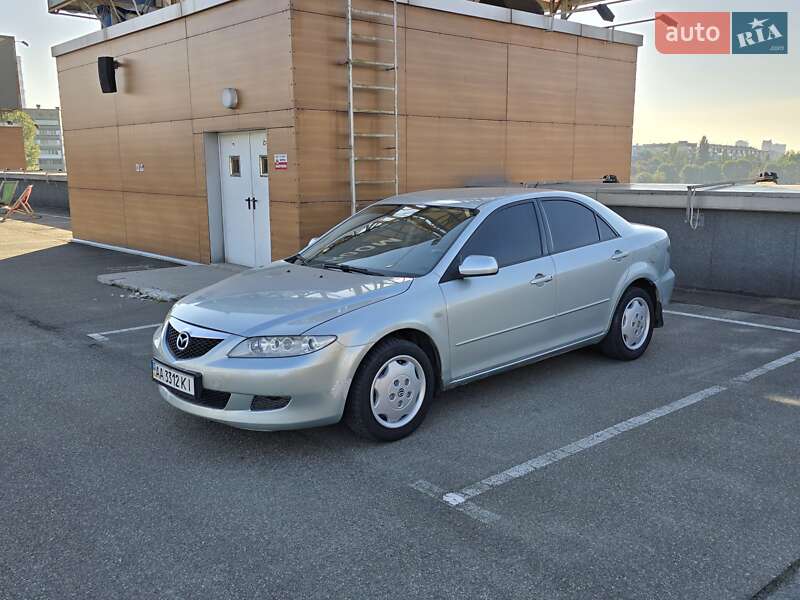 Седан Mazda 6 2003 в Киеве