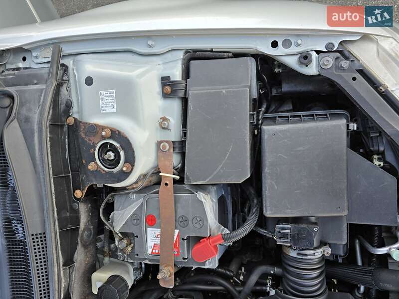 Седан Mazda 6 2003 в Киеве