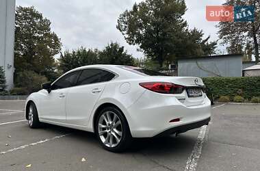 Седан Mazda 6 2015 в 