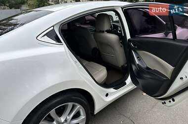 Седан Mazda 6 2015 в 