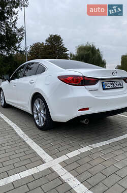 Седан Mazda 6 2012 в 