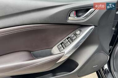 Седан Mazda 6 2015 в 