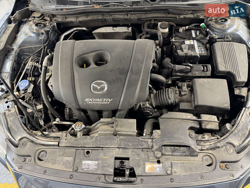 Седан Mazda 6 2015 в Львове