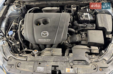Седан Mazda 6 2015 в 