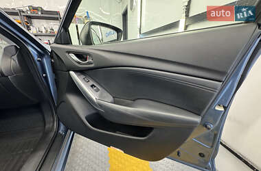 Седан Mazda 6 2015 в 