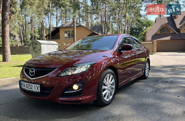 Седан Mazda 6 2011 в 