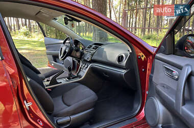 Седан Mazda 6 2011 в 