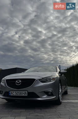 Седан Mazda 6 2014 в 