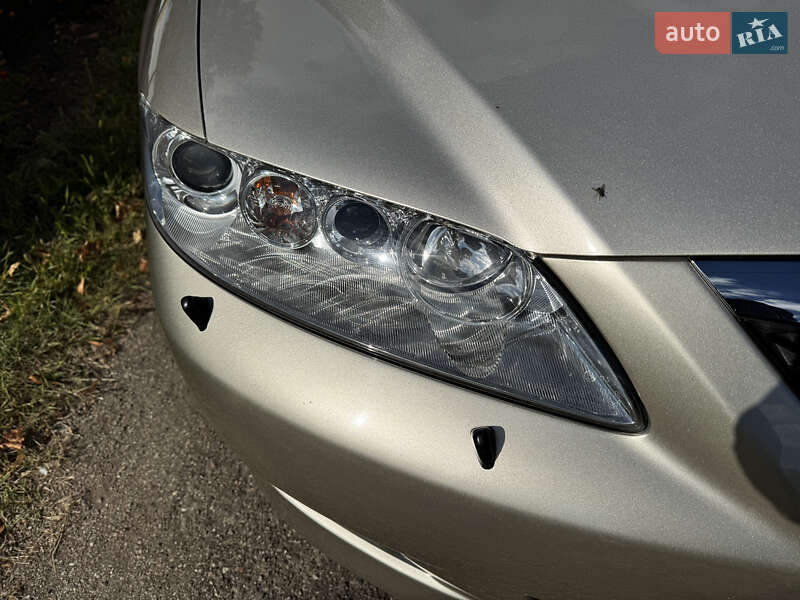 Седан Mazda 6 2004 в Каменском